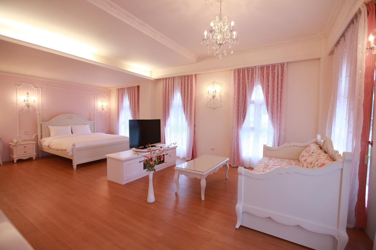 Sigma Castle Apartment Yilan Стая снимка
